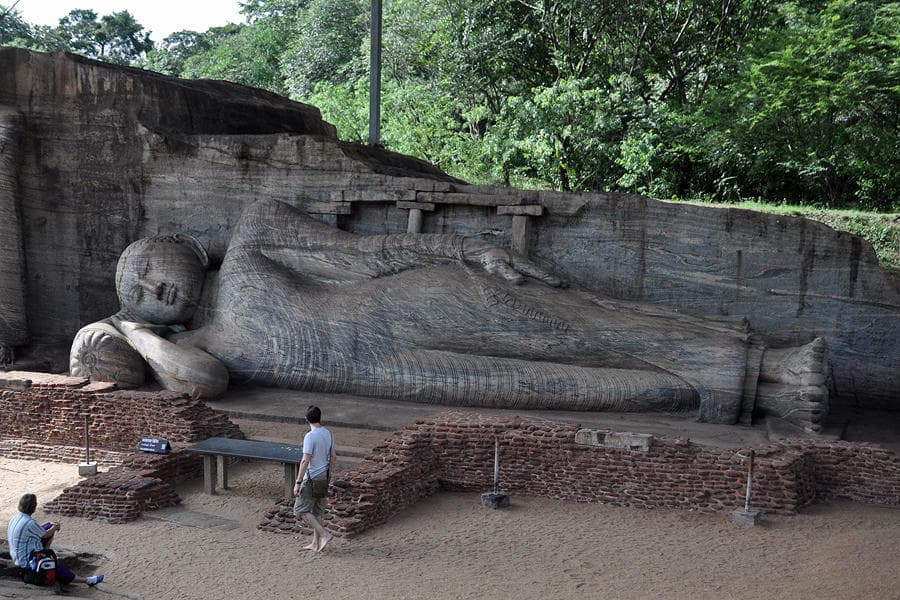Gal Vihara reclining Buddha, Polonnaruwa